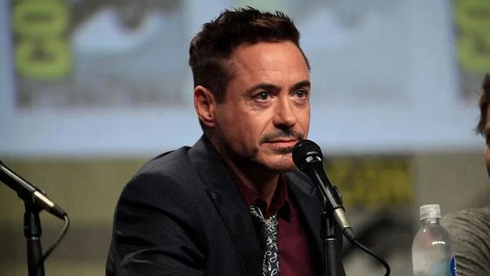 Người sắt Robert Downey Jr: Tôi đã chuyển sang ăn thuần chay