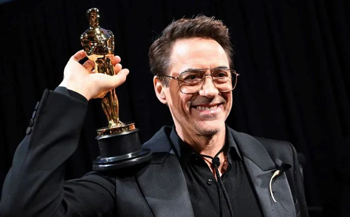 Robert Downey Jr. | LAODONG.VN