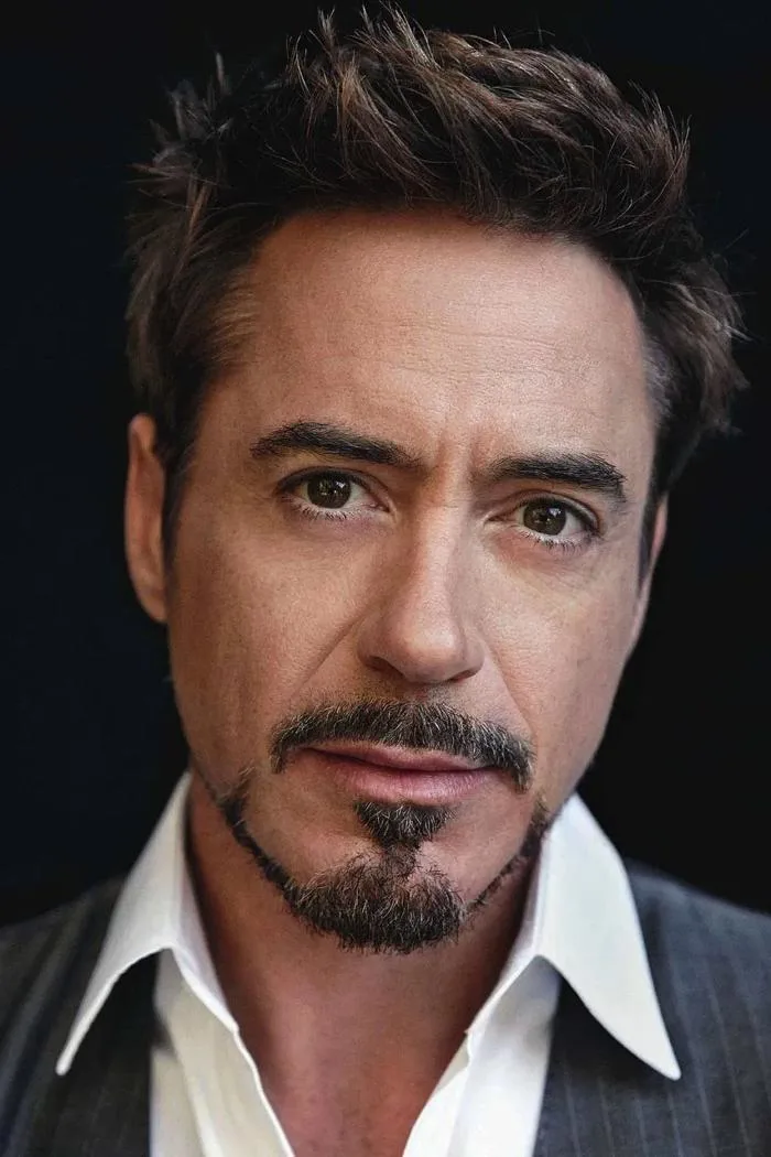 Tiểu sử diễn viên Robert Downey Jr. - Sự nghiệp & Phim mới nhất | MoMo  Cinema
