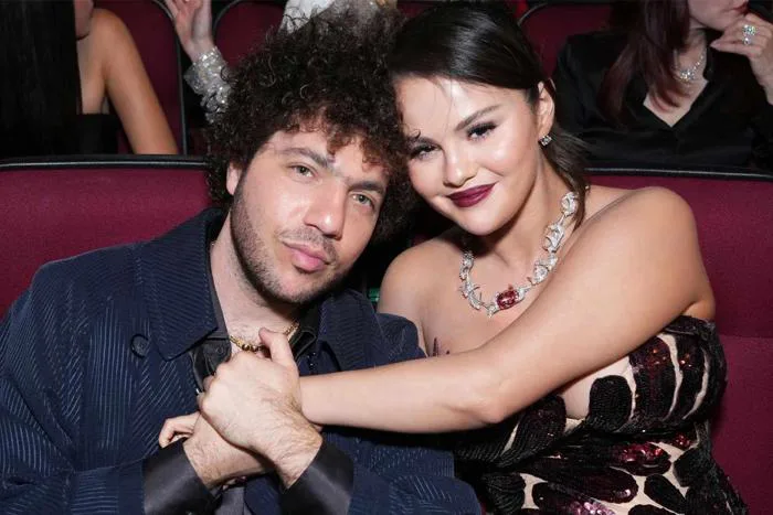 Loạt ảnh sắp làm cô dâu đạt 7,1 triệu lượt thích của Selena Gomez | Báo Dân  trí