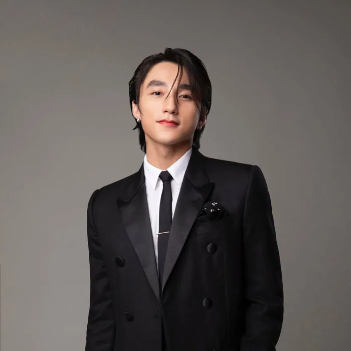 Sơn Tùng MTP là ai? “Bóc” gu thời trang cực chất ca sĩ hot nhất showbiz 5S  Fashion - 5SFASHION