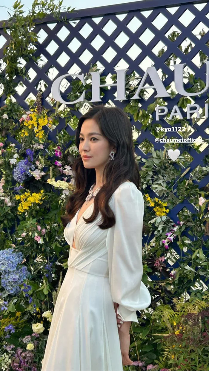 Nhan sắc rạng ngời, trẻ trung của Song Hye-kyo - Báo Người Lao Động