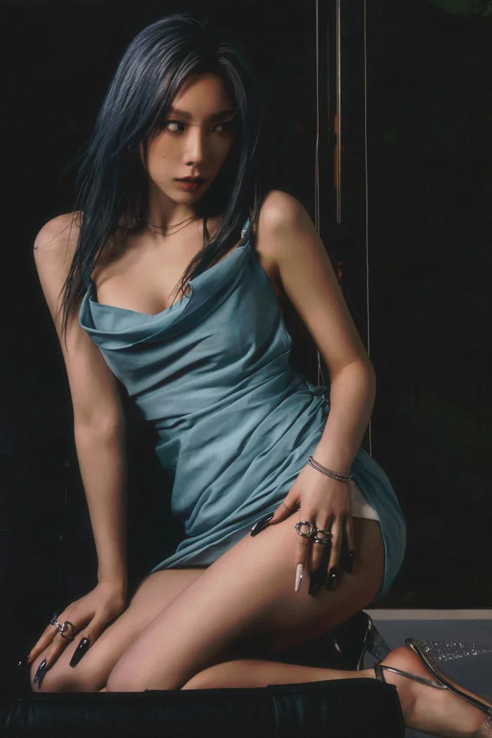 Taeyeon (SNSD) khoe dáng quyến rũ