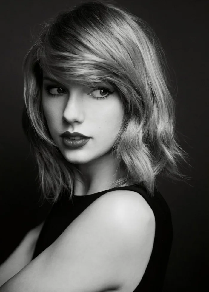 Taylor Swift - “Nghệ sĩ của thập kỷ”