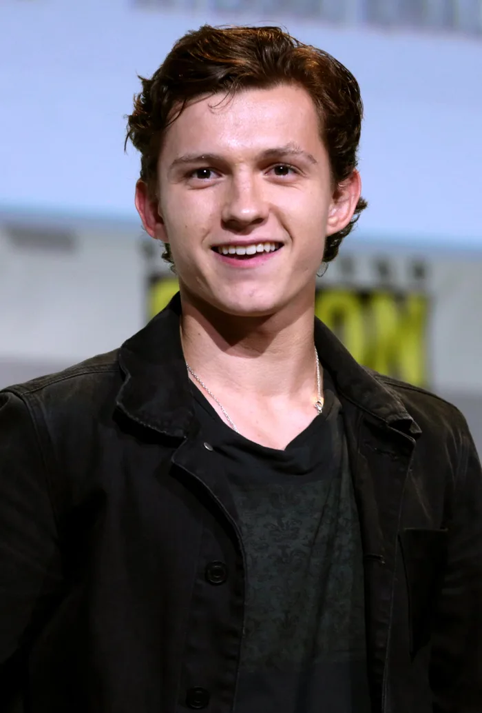 Tập tin:Tom Holland by Gage Skidmore.jpg – Wikipedia tiếng Việt