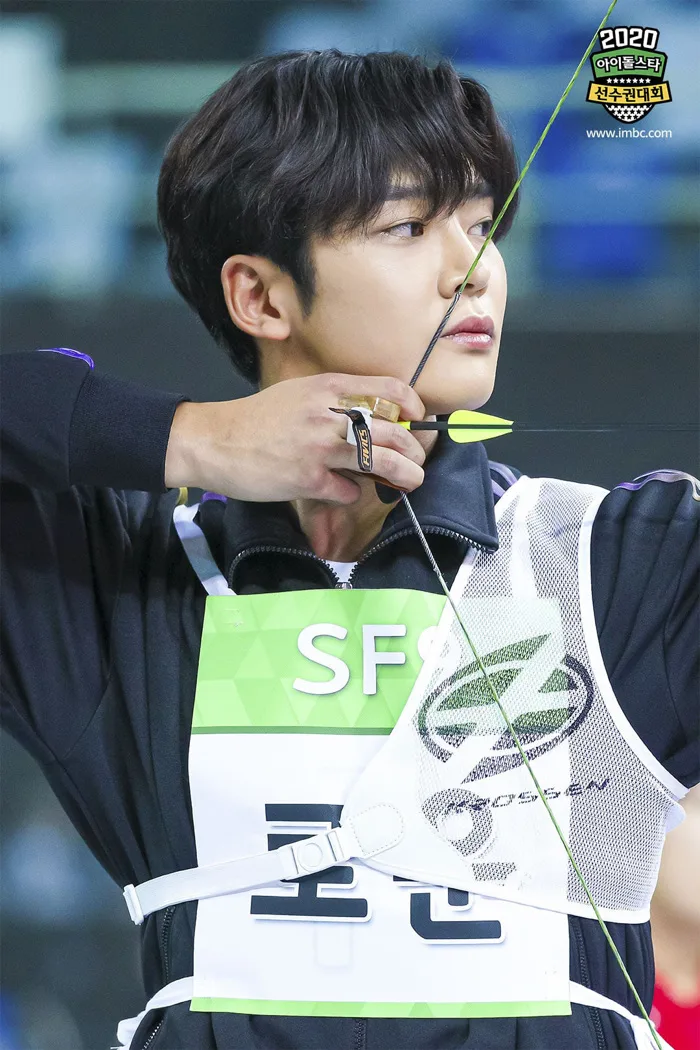 Vắng Tzuyu (TWICE), mỹ nam SF9 khiến fan điên đảo khi kế thừa ngôi 