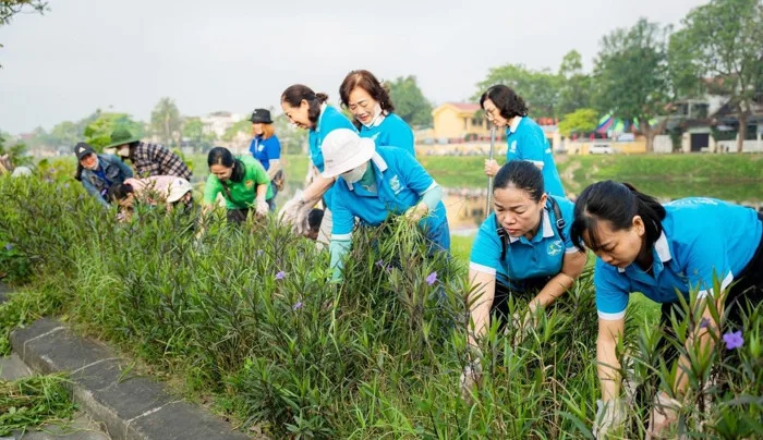 MTTQ Việt Nam phát động phong trào thi đua “Toàn dân chung tay bảo vệ môi  trường, vì một Việt Nam xanh - sạch - đẹp”