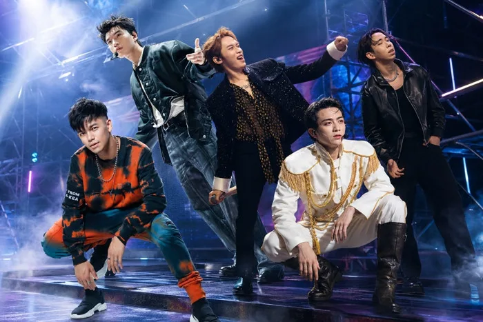 Top 5 nam ca sĩ đẹp trai, nhảy đỉnh của showbiz Việt