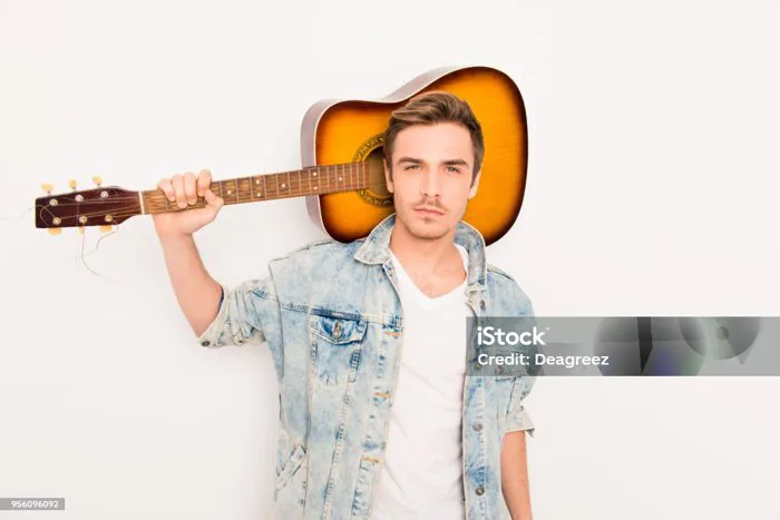 anh-trai-dep-cam-guitar-1