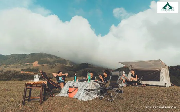 99+ Ảnh cắm trại đẹp chill, đêm và ngoài trời cực xịn