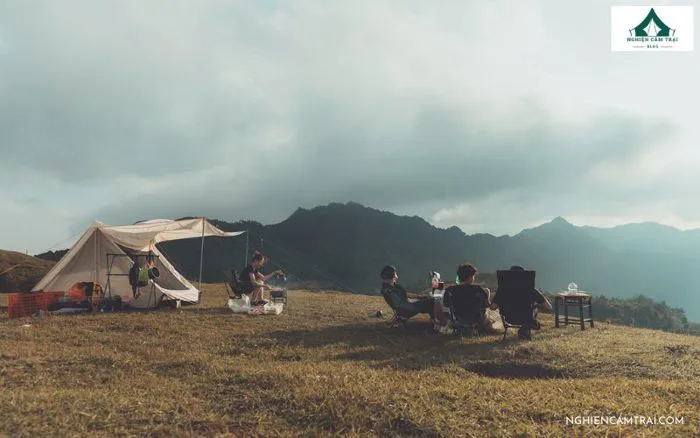 99+ Ảnh cắm trại đẹp chill, đêm và ngoài trời cực xịn