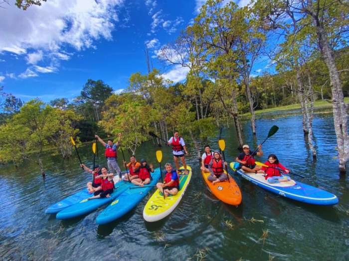 Tour 3in1 Trekking - Cắm Trại - Chèo SUP Cho Gia Đình Ở Đà Lạt |  Trekking-Camping