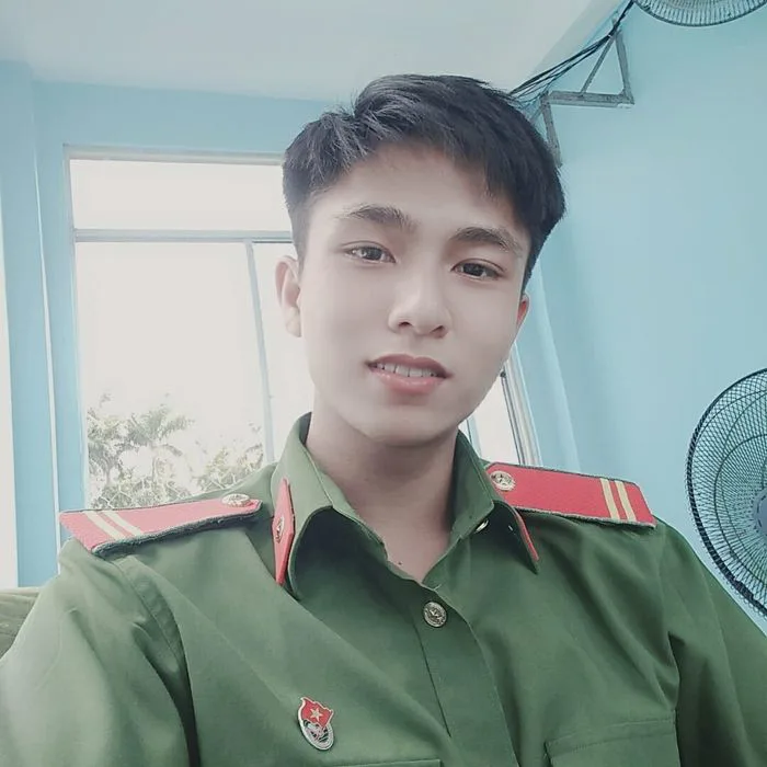 Hình ảnh những soái ca công an đẹp trai nhất Việt Nam