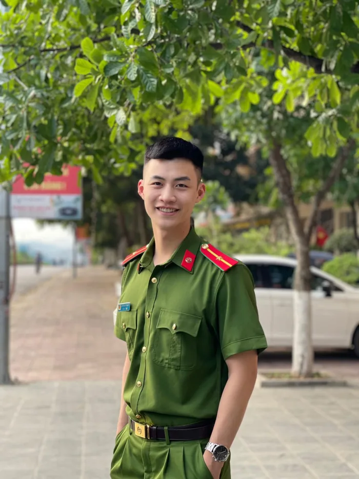 Duy Khánh (Đấu Trí): Chàng công an điển trai, vào nghề nhờ chị gái