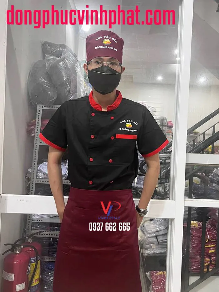 Vua đầu bếp - Thiết kế áo đầu bếp in logo: Nâng cao, cải thiện hình ảnh  thương hiệu | Vĩnh Phát