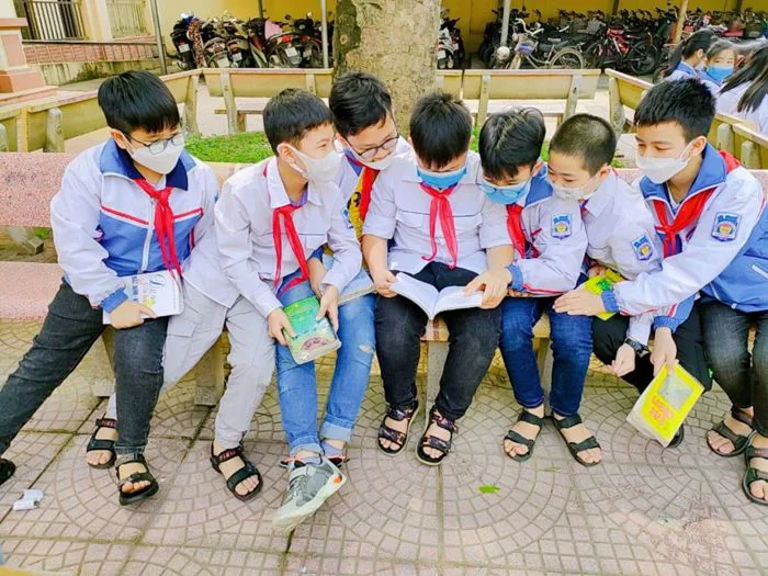 Một số hình ảnh đẹp của học sinh trường THCS Liên Bão hưởng ứng 