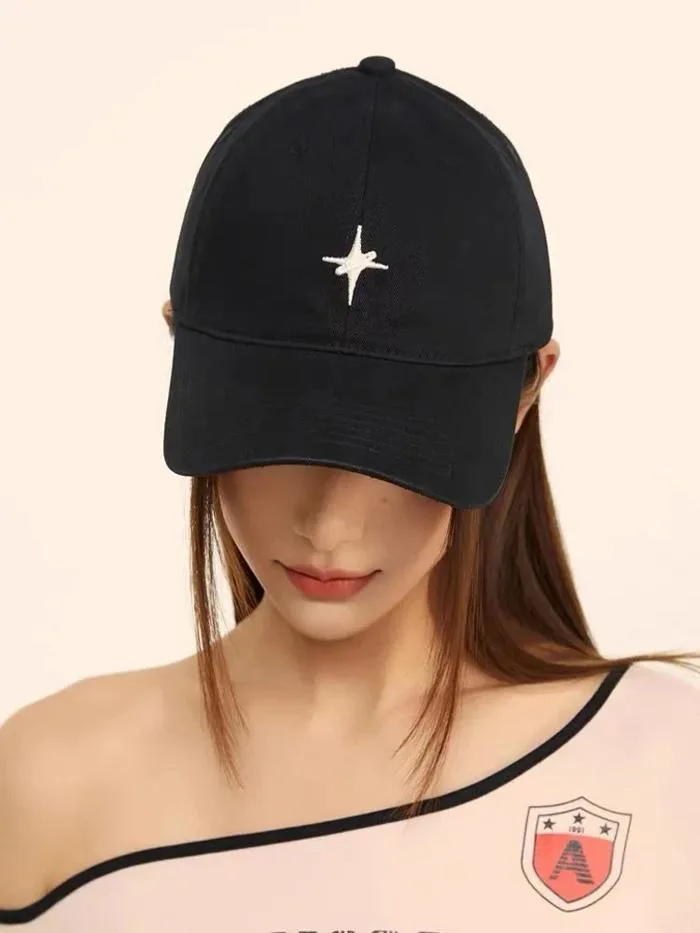 Cách đội mũ lưỡi trai đẹp cho nữ thêm cá tính và phong cách