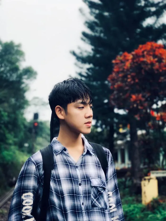 Nam sinh 