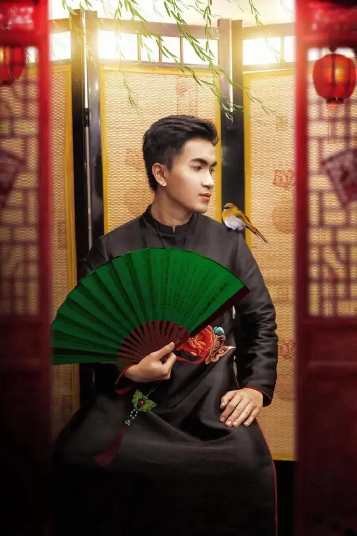 Gợi ý các cách tạo dáng chụp ảnh Tết cho nam siêu chất 2026