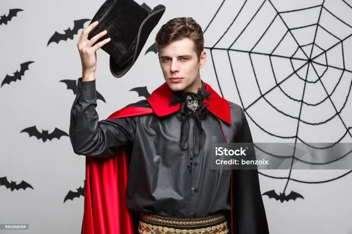 Vampire Halloween Concept Chân Dung Ma Cà Rồng Da Trắng Đẹp Trai Trong  Trang Phục Halloween Màu Đen Và Đỏ Hình ảnh Sẵn có - Tải xuống Hình ảnh  Ngay bây giờ -