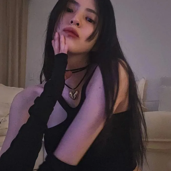 Dễ thương muốn 'xỉu' với những trang phục mang chi tiết hình trái tim