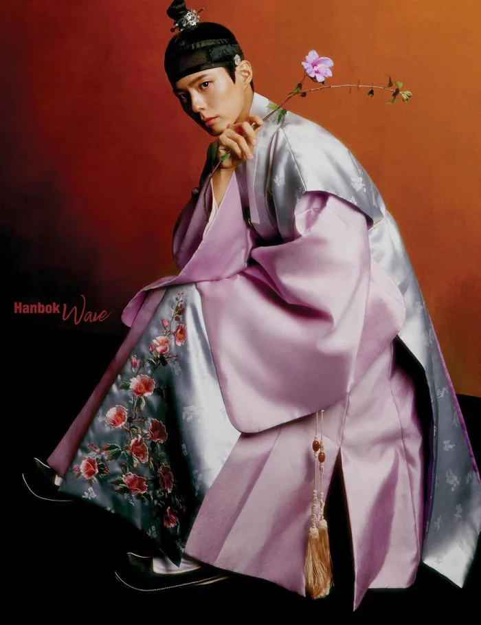 Park Bo-gum và bộ ảnh Hanbok gây sốt