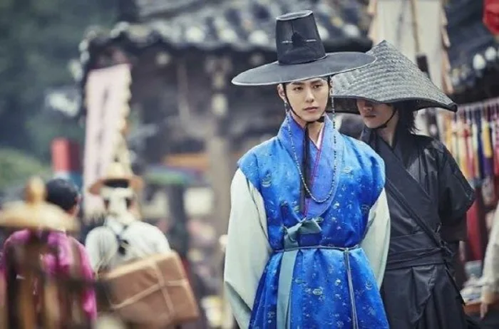 Diễn viên nào mặc hanbok đẹp nhất xứ Hàn?