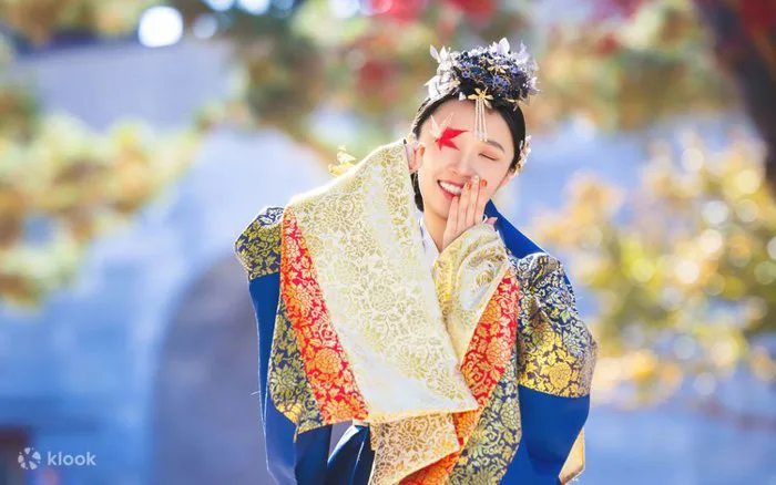 Trải Nghiệm Mặc Hanbok Chụp Ảnh Cùng Nhiếp Ảnh Gia Tại Cung Điện  Gyeongbokgung