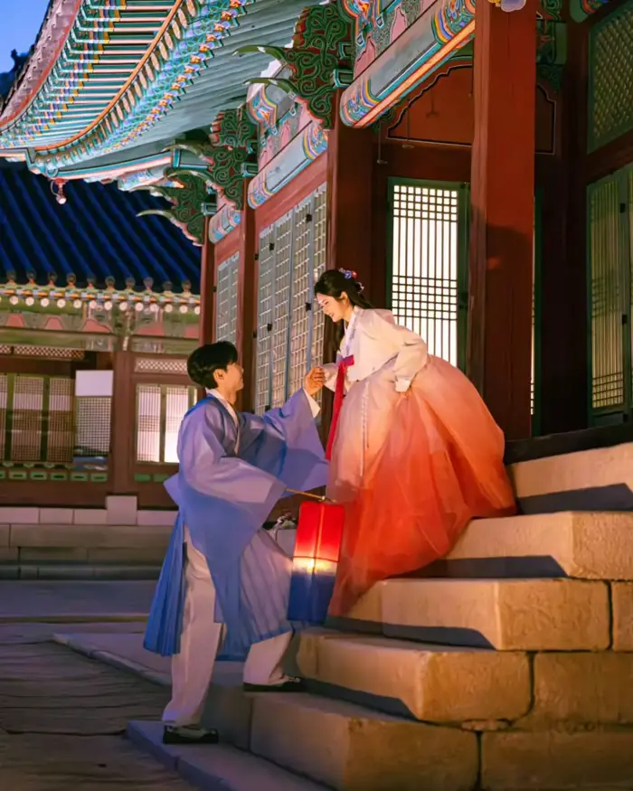 Trải nghiệm Hanbok mùa thu – Dạo chơi cung điện trong quốc phục Hàn Quốc -  Công ty Du Lịch Triều Hảo