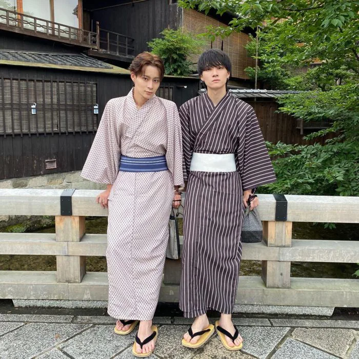 Nam] Cách mặc kimono phong cách hiện đại! Gợi ý phối đồ cho nam giới mới  bắt đầu vẫn có thể trông sành điệu | Thuê kimono ở Asakusa KanoWafuku