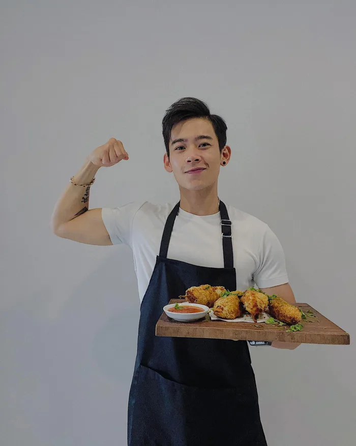 Trai đẹp 6 múi khoe cơm nhà tự làm ngon như ngoài hàng: 