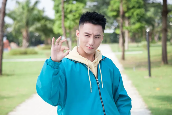 Sky 'ngơ ngác' không hiểu vì sao Sơn Tùng bị 'đá' chức CEO ra khỏi MTP  Entertainment? - Saostar.vn