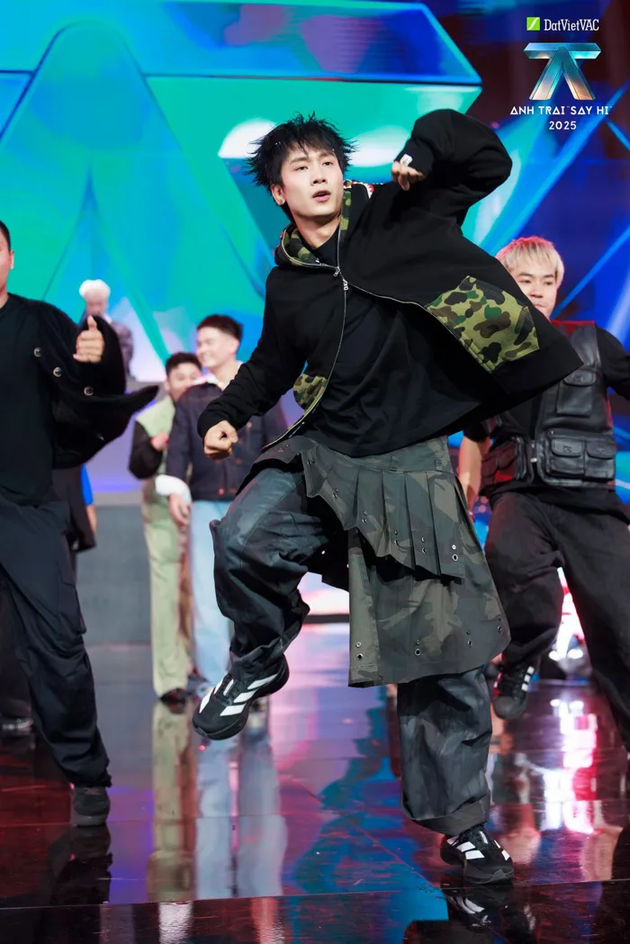 Xin 1 xuất Anh Trai mùa 3 cho dancer Lê Vinh