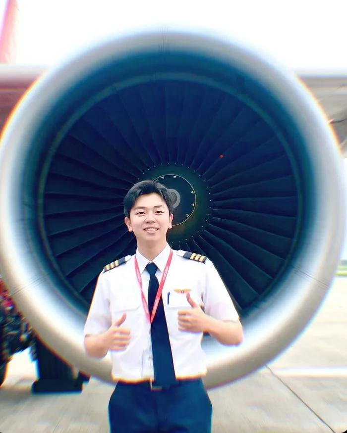 Đời thường của dàn phi công toàn 