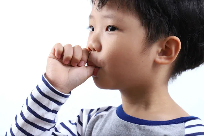 Dấu hiệu mọc răng khểnh nhận biết như thế nào? | Nha Khoa Đông Nam®