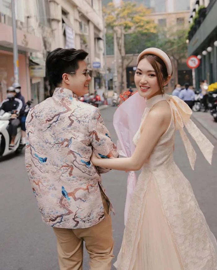 2 bộ ảnh gái Sài Gòn - trai Hà Nội làm bạn muốn lên đồ đi chụp ảnh ngay  cùng người yêu