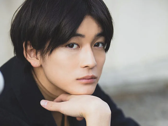 Takahashi Fumiya: Từ nam sinh đẹp trai nhất Nhật Bản đến “cậu em yêu dấu”  trên màn ảnh | KILALA