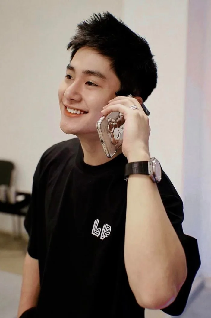 Nam thần' màn ảnh đẹp trai vạn người mê là ai?