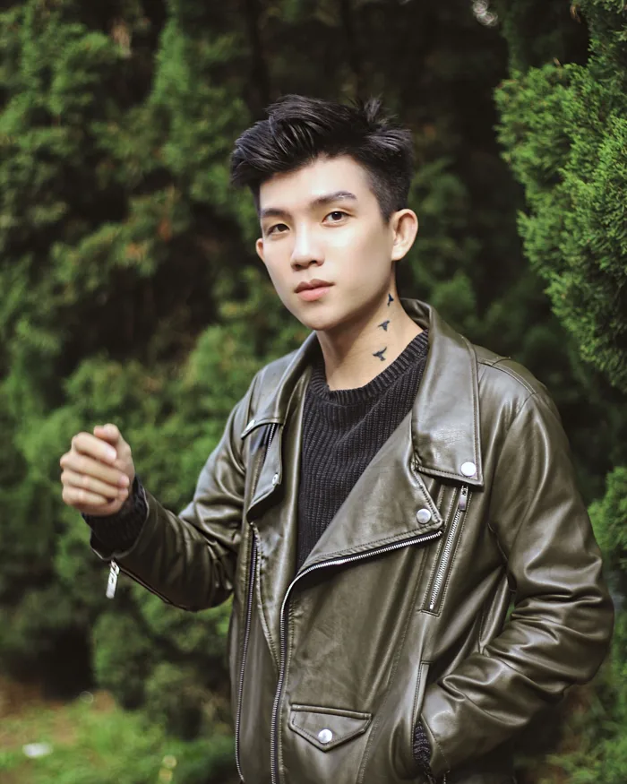 Anh chàng được báo Thái xếp đẹp trai hơn Sơn Tùng M-TP và cuộc sống sau 2  năm