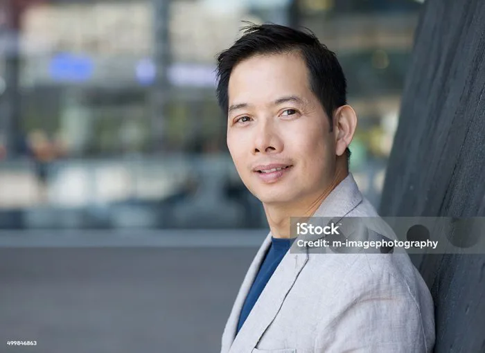 Đẹp Trai Trung Niên Người Đàn Ông Châu Á Hình ảnh Sẵn có - Tải xuống Hình  ảnh Ngay bây giờ - Người nhật, Người trung quốc, 30-39 tuổi - iStock