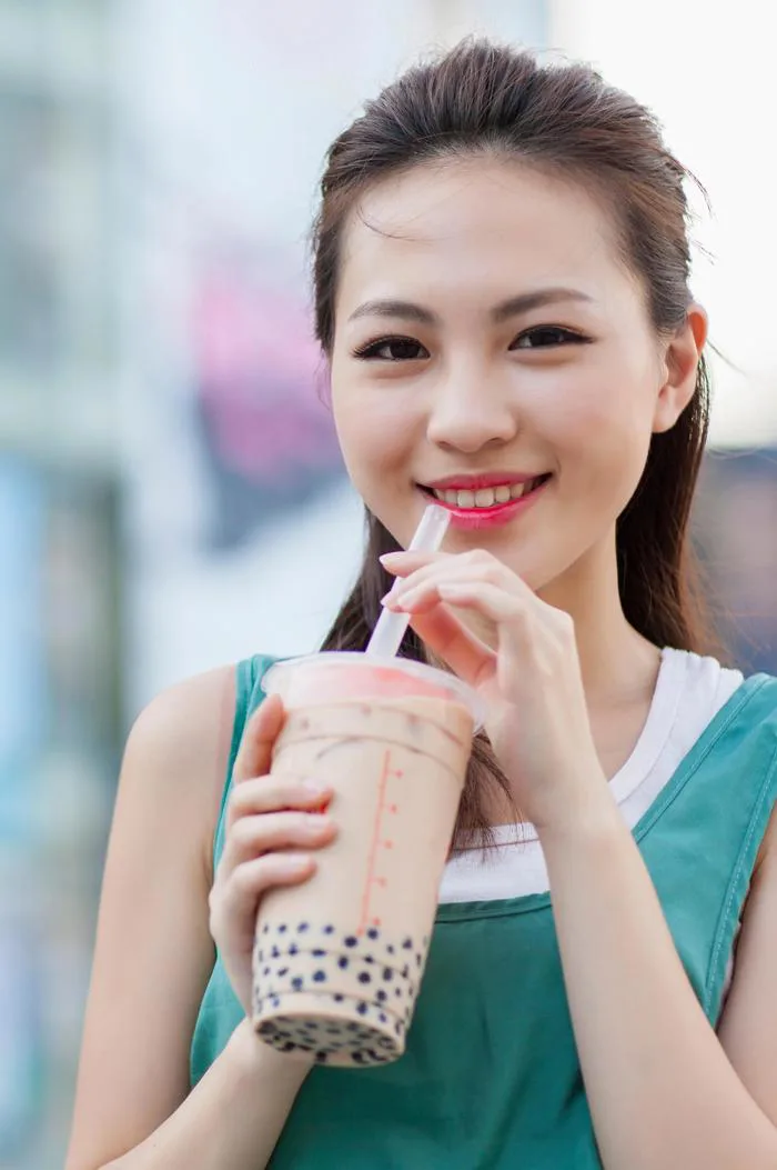 Uống đi, đừng sợ! 5 lợi ích khi uống trà sữa mà bạn có thể chưa biết