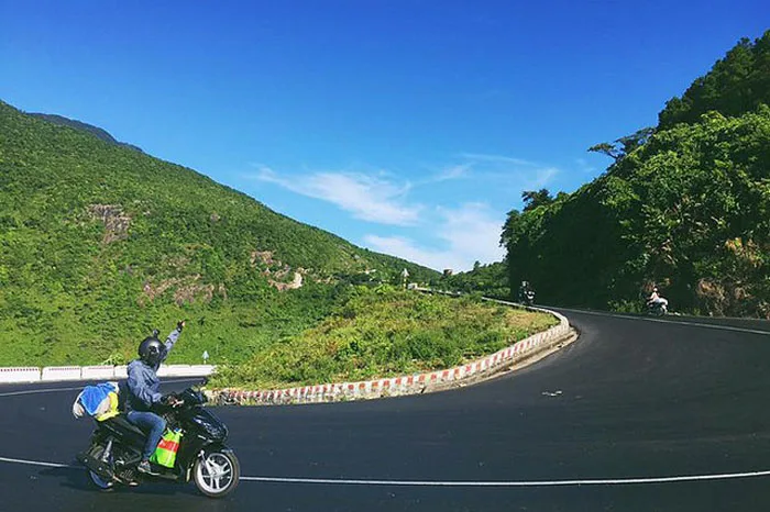 Sự thật sau những bức ảnh đẹp của chàng trai đi xuyên Việt 43 ngày mà