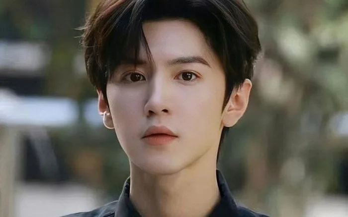 Lộ hình ảnh hồi nhỏ của Trần Triết Viễn, từ nhỏ đã ra dáng tiểu soái ca, ai  nhìn cũng muốn 'cưng' | Phụ Nữ & Gia Đình