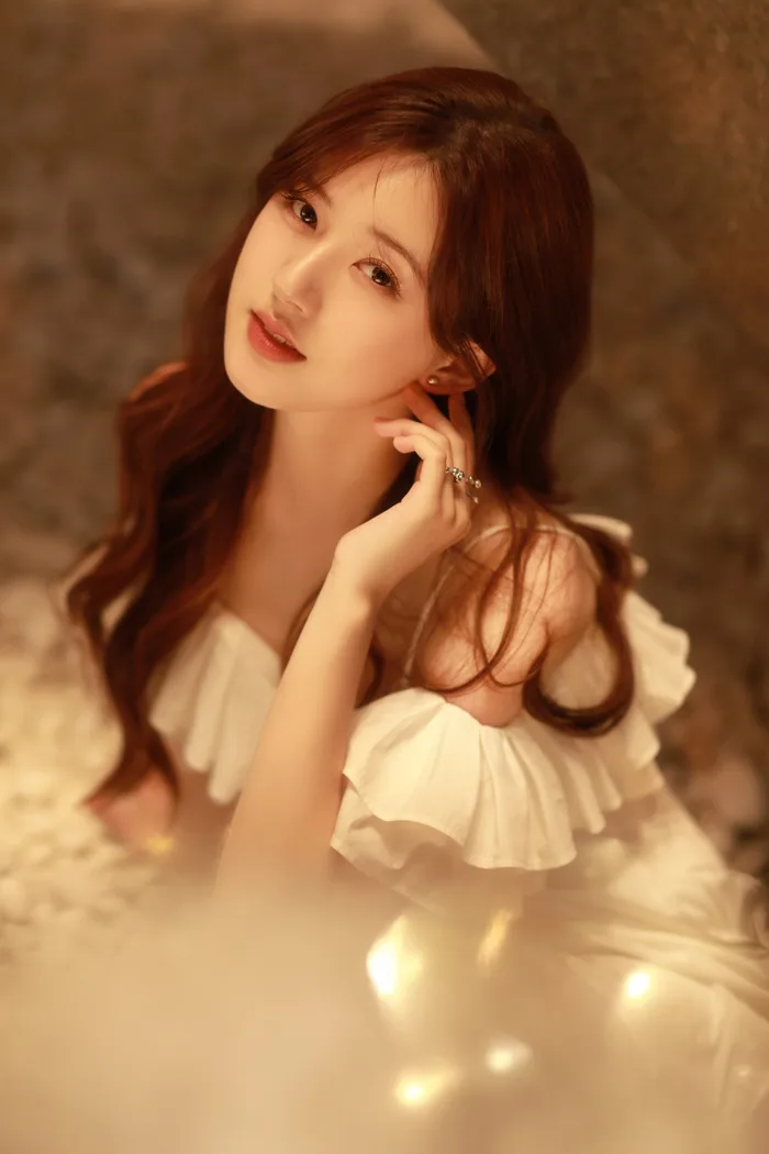 Triệu Lộ Tư được khen đẹp ôn nhu thân thiện giống Rosé