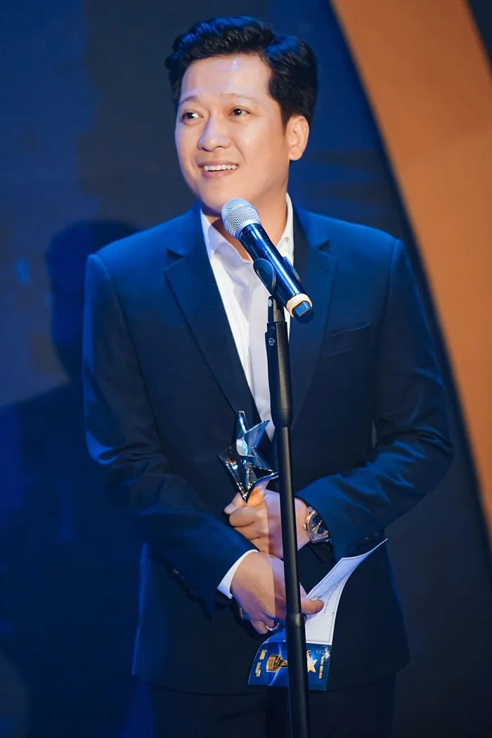 Trường Giang nhận giải 