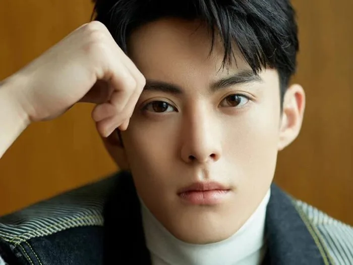 Mặt thật của Vương Hạc Đệ: Ma tôn đẹp trai nhất showbiz từng bị chê xấu hết  hồn