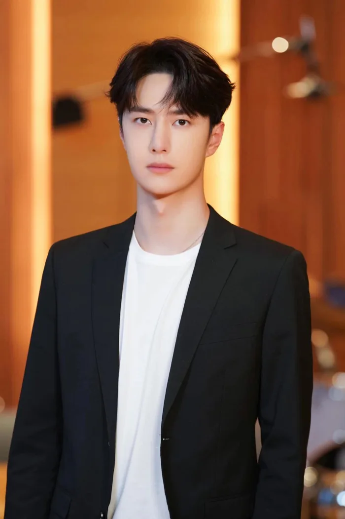 Vương Nhất Bác bị chế giễu 