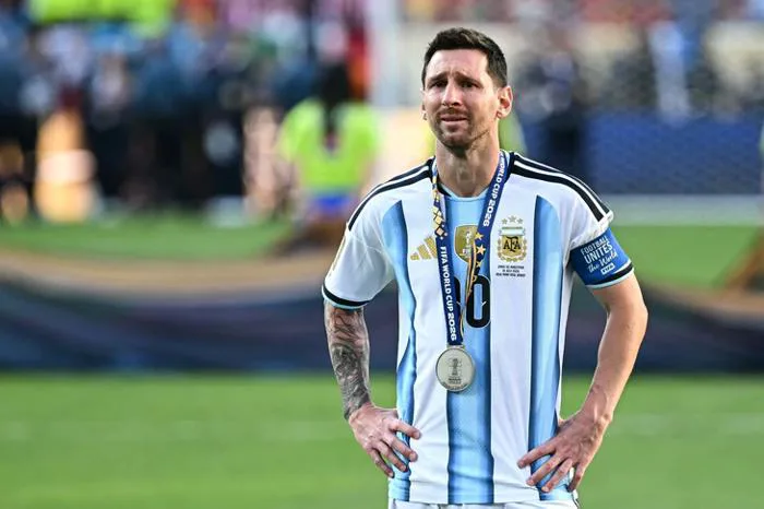 Messi bật khóc, trắng tay danh hiệu cá nhân ở World Cup 2026 - Tuổi Trẻ  Online