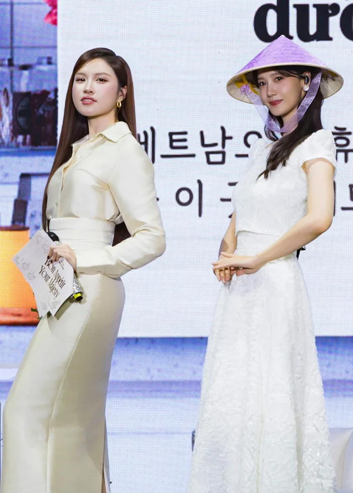 Nữ thần' Yoona tạo dáng với nón lá - Báo VnExpress Giải trí