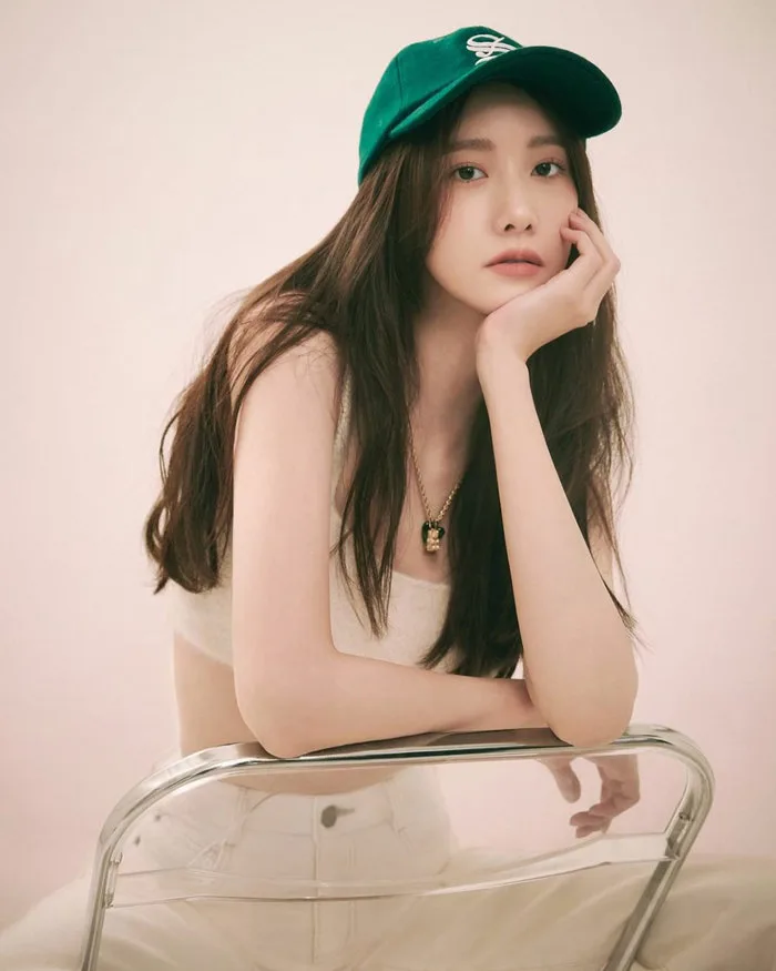 Náo loạn ảnh Yoona (SNSD) đang mang thai